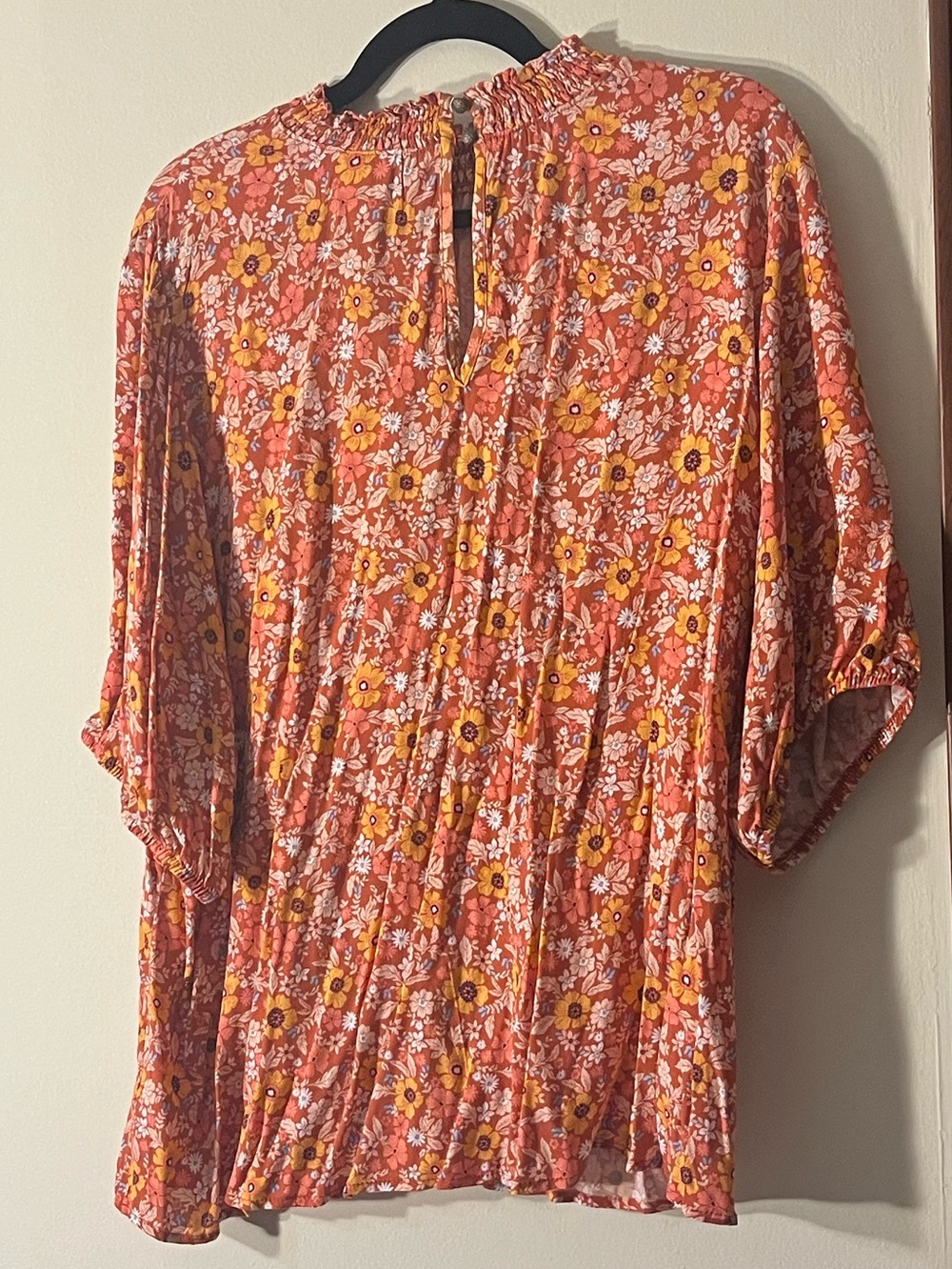 NWT Knox Rose Boho Rust Red Floral Smocked Neck Blouse XXL - Picture 2 of 7